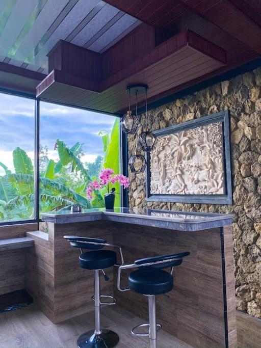 Tori Klumpu, 3 Bedroom Artistic Villa, Dual Views Near Ubud Badung  Exterior foto